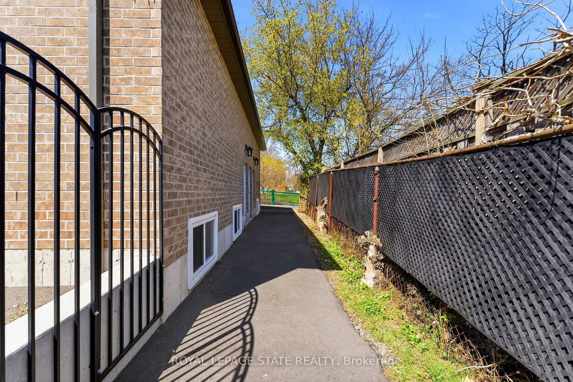 1745 King Street photo 46