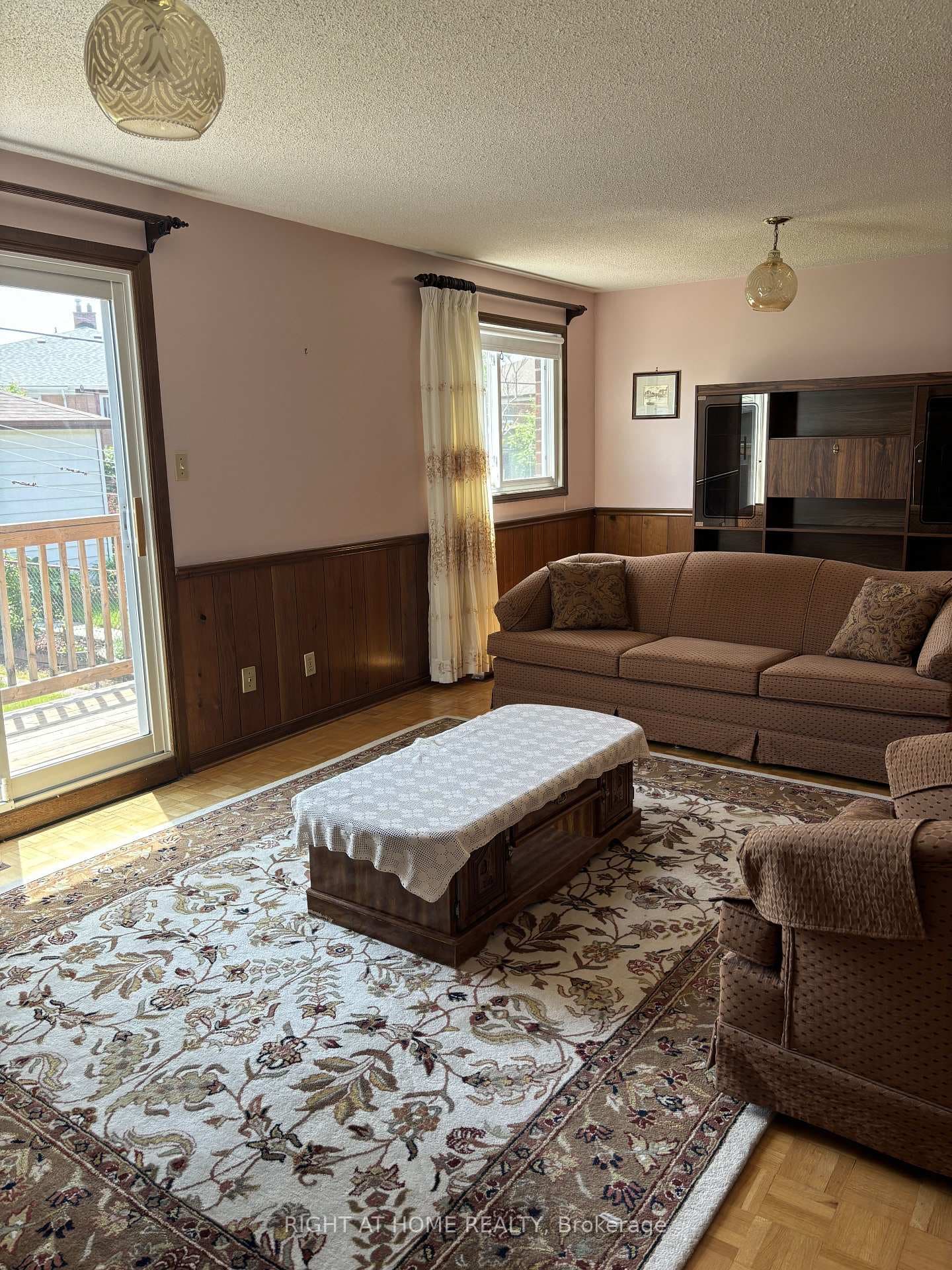 9 John Lindsay Court photo 10
