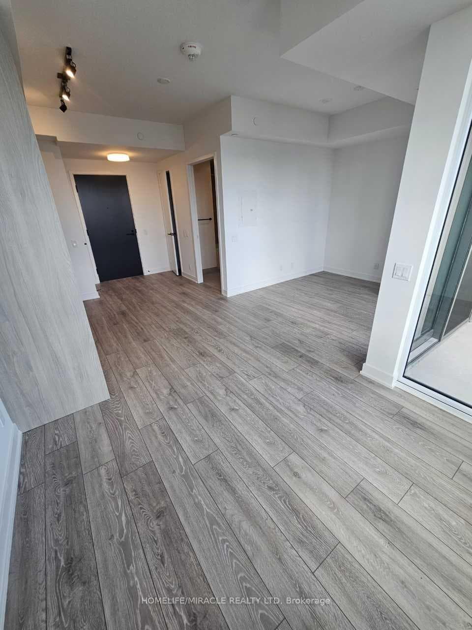 108 Peter Street Unit 5009 photo 2
