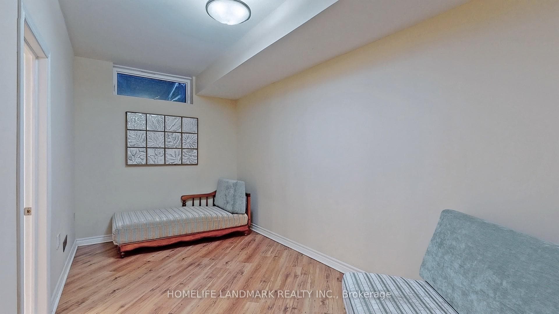 88 Caines (Basement) Avenue photo 20