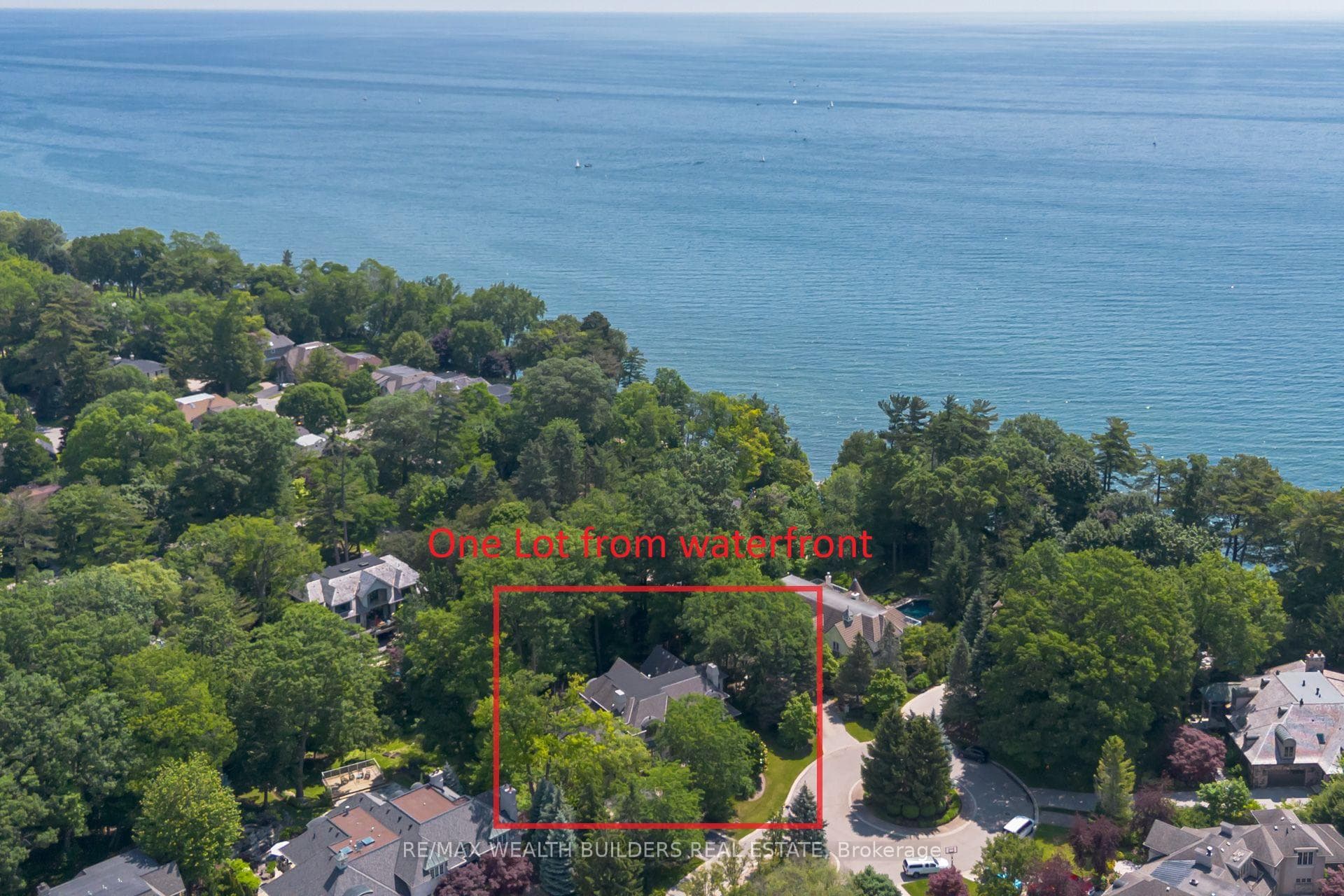 45 Shorewood Place photo 2