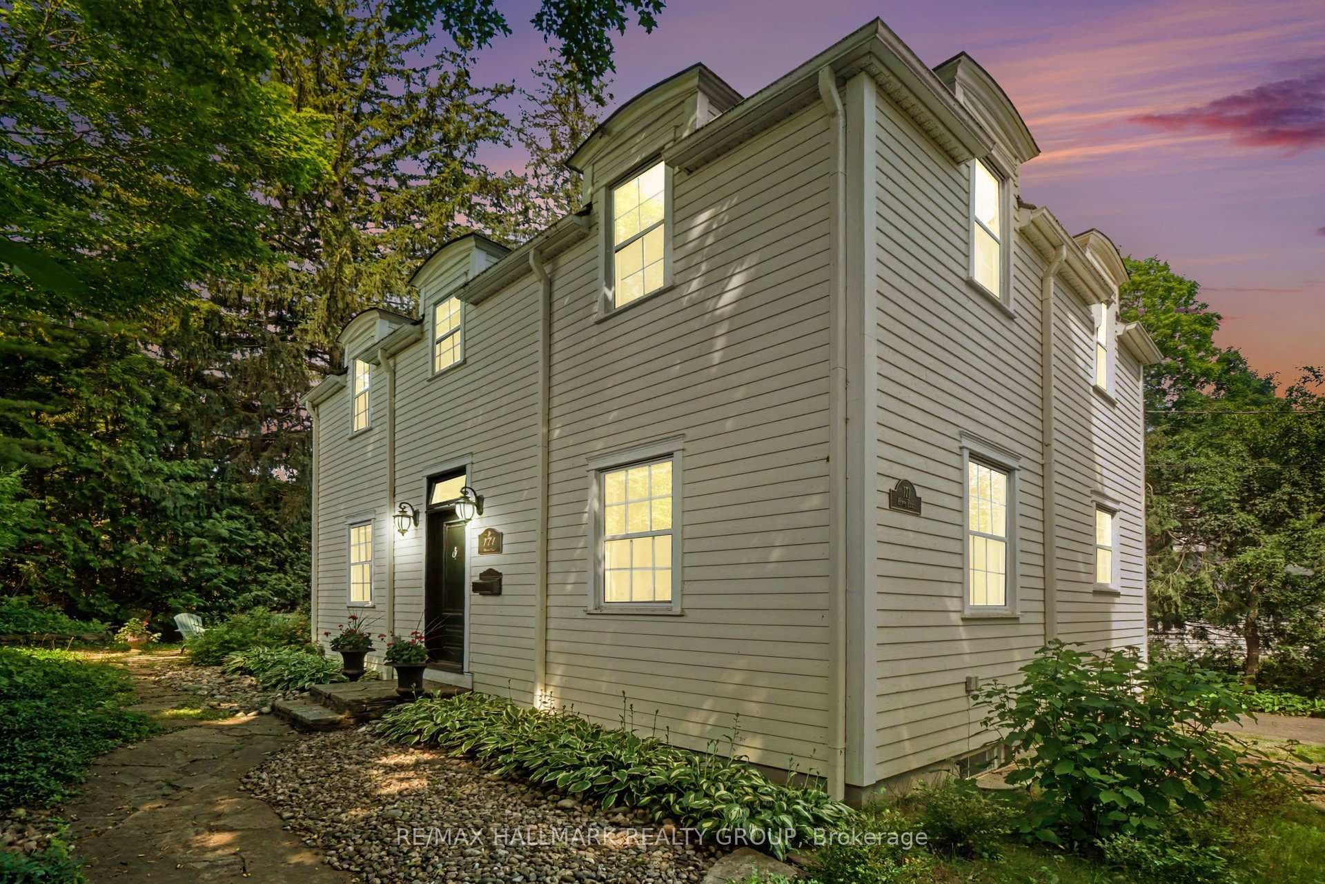 171 Minto Place photo 23