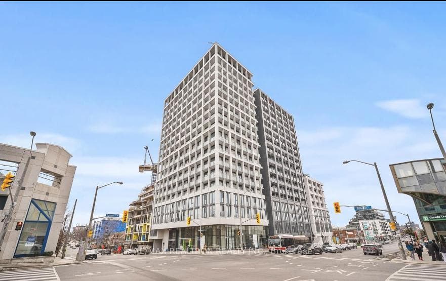 2020 Bathurst Street Unit 1802 photo 1