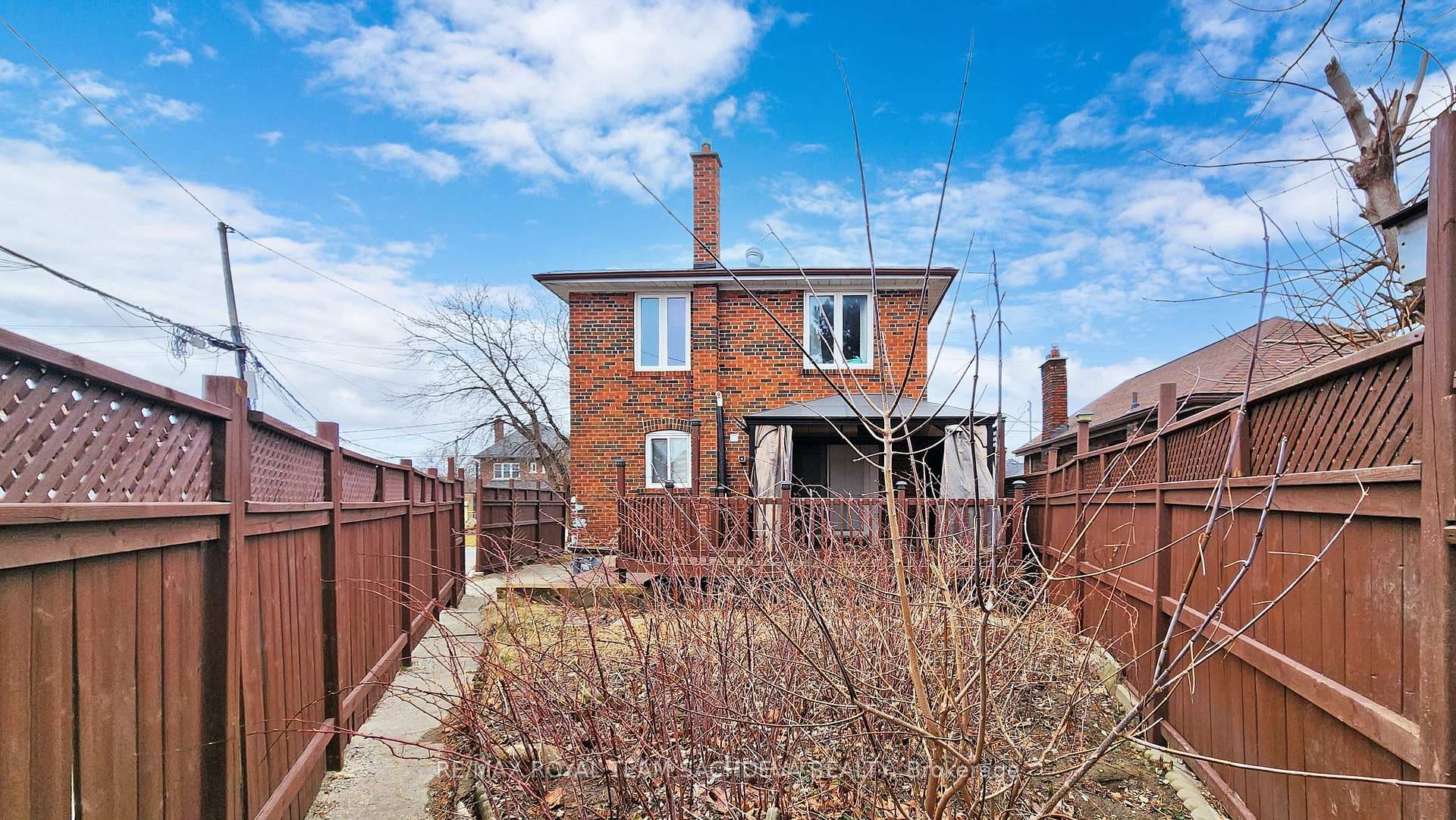 70 Mccormack Street photo 31
