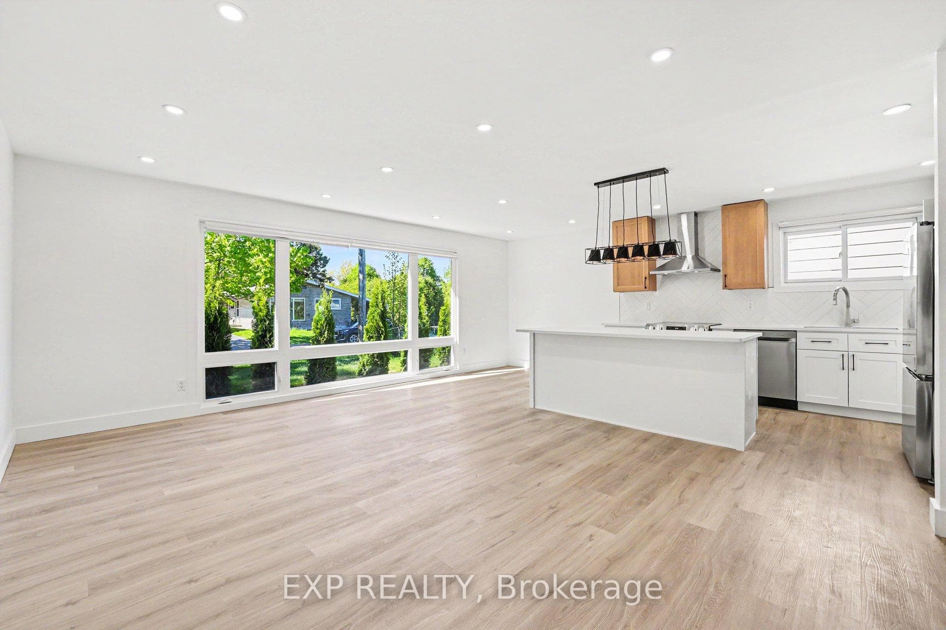 1273 Ridgemont Avenue photo 4