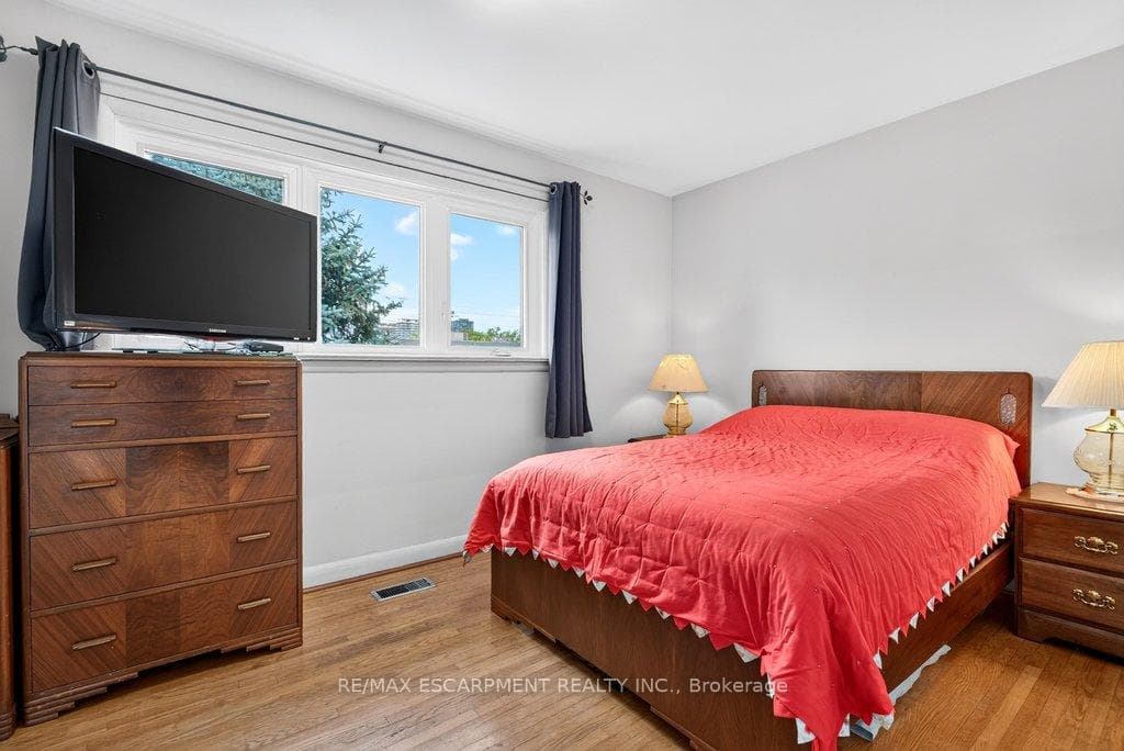 795 Drury Lane photo 22