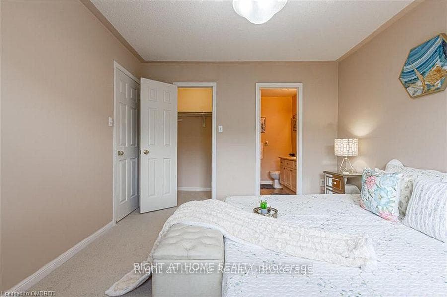1407 Mcdermott Way photo 14