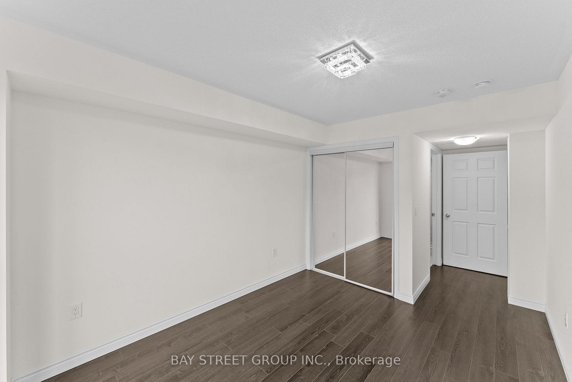 500 Kingbird Grove Unit 345 photo 8