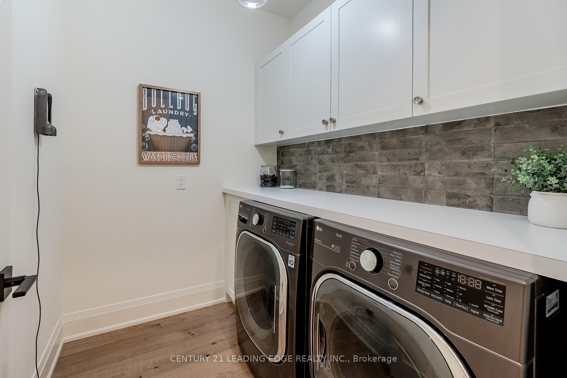 59 George Street photo 26