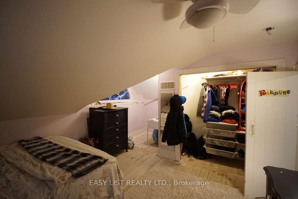 79 Brock Road photo 28