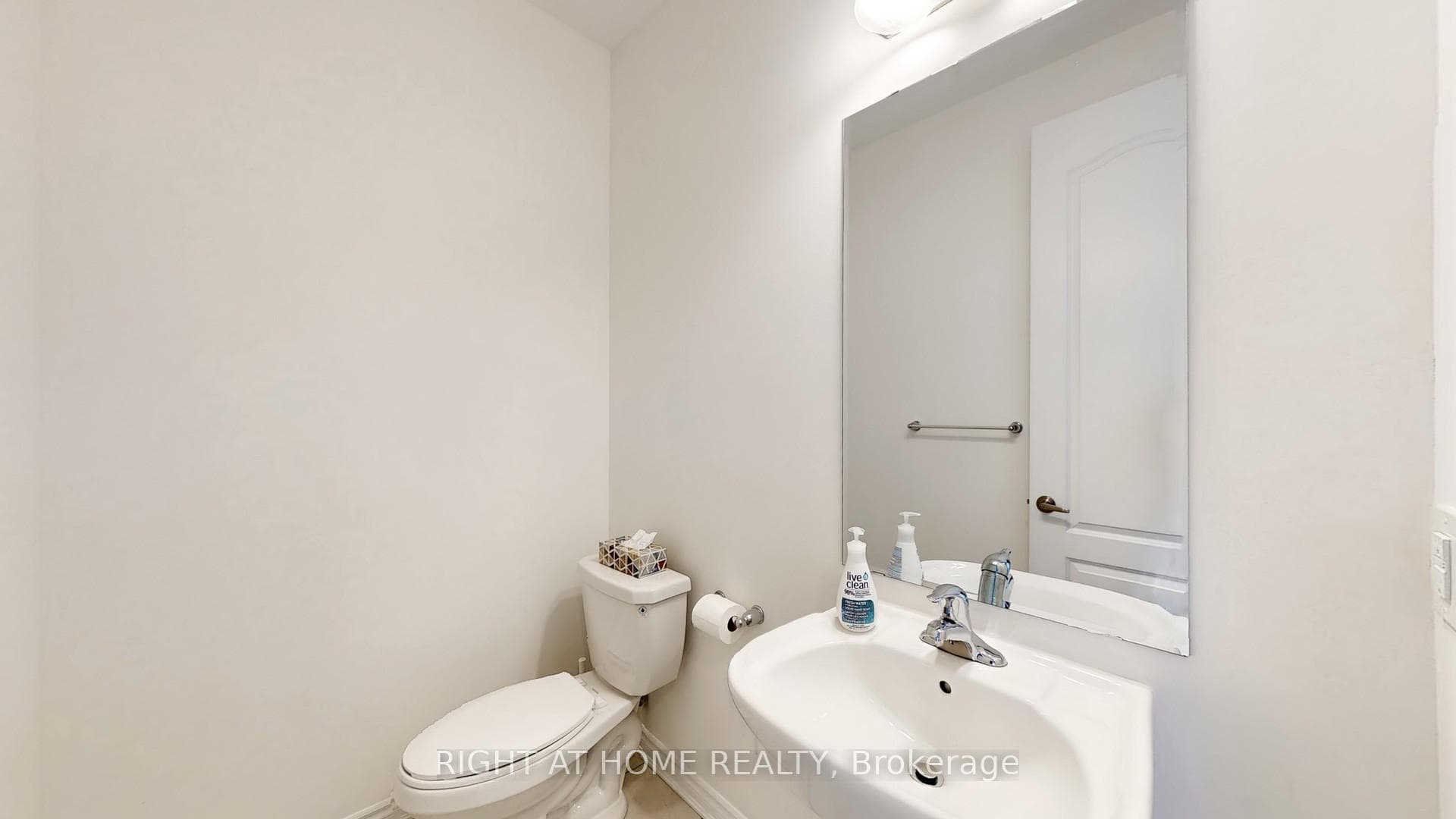 5 Casely Avenue photo 16