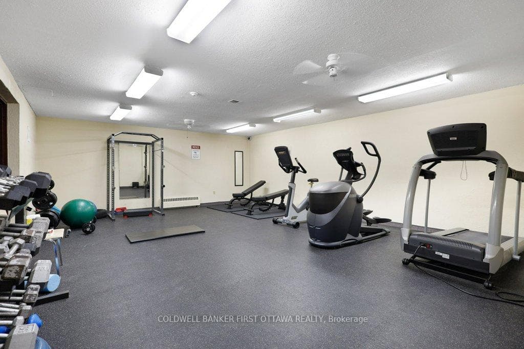 1356 Meadowlands Drive Unit 910 photo 28
