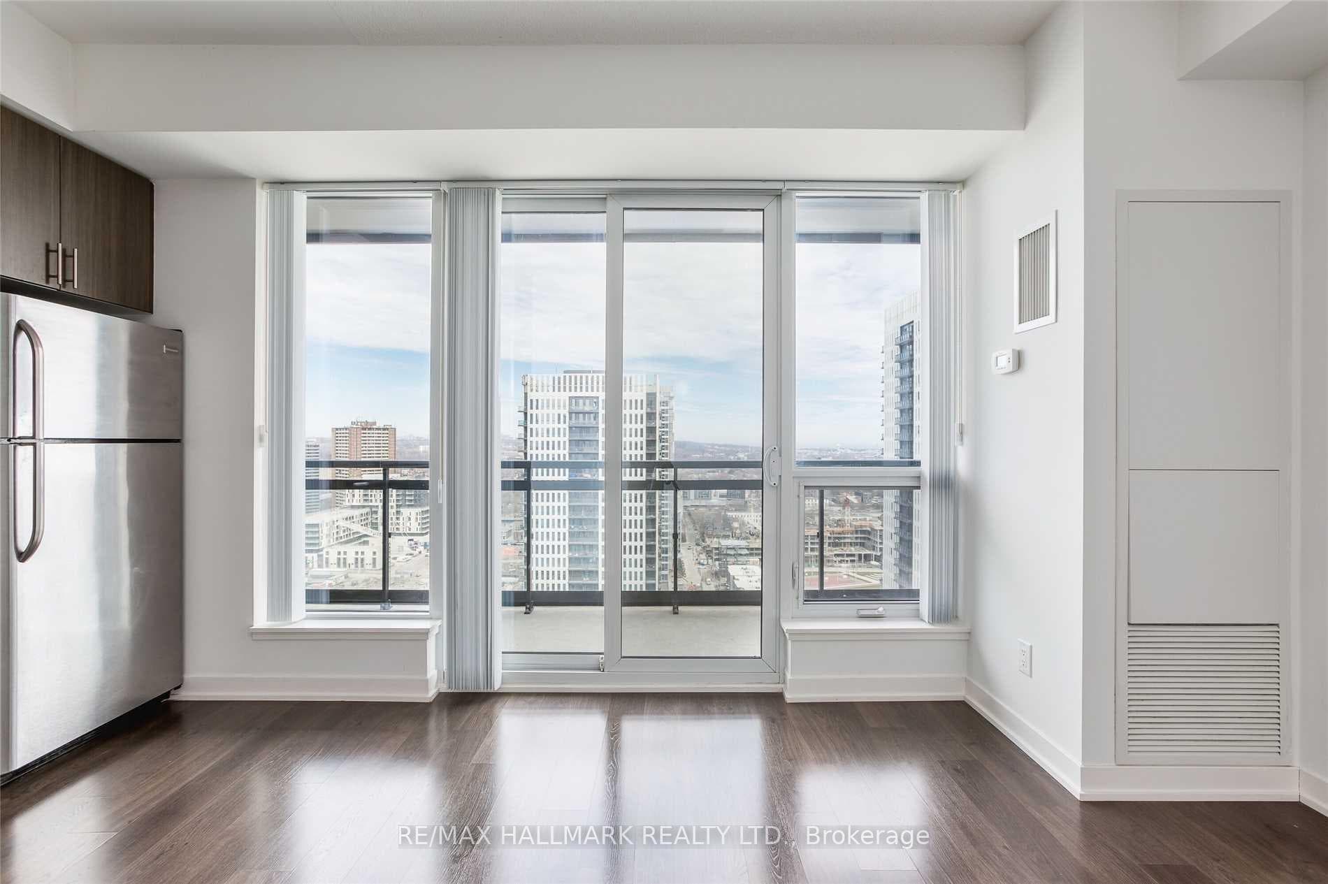 225 Sackville Street Unit 2102 photo 4