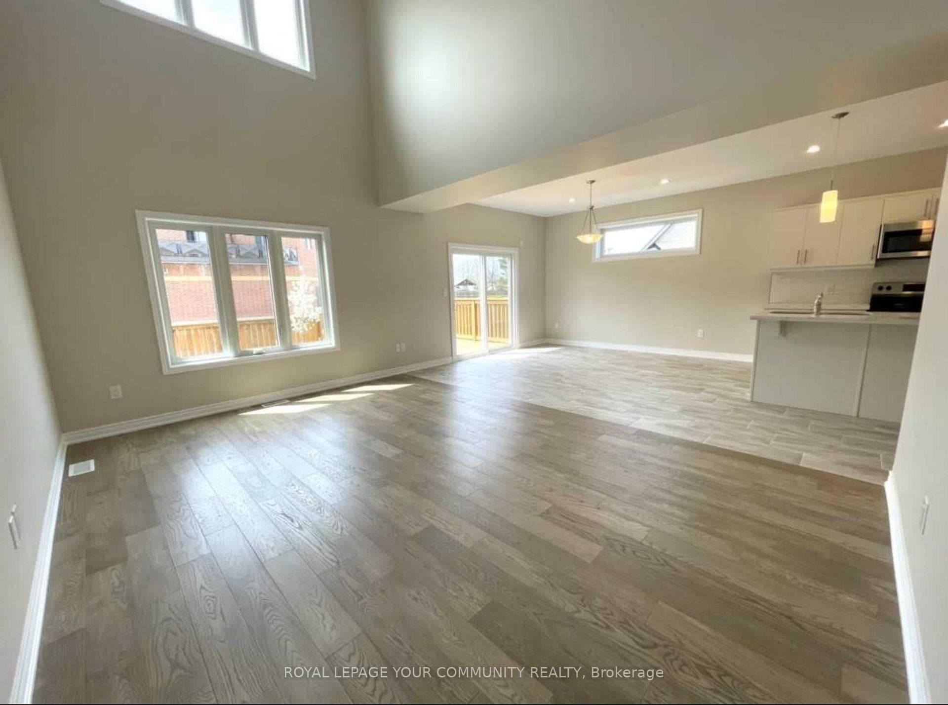 45 Dorchester Boulevard Unit 20 photo 14