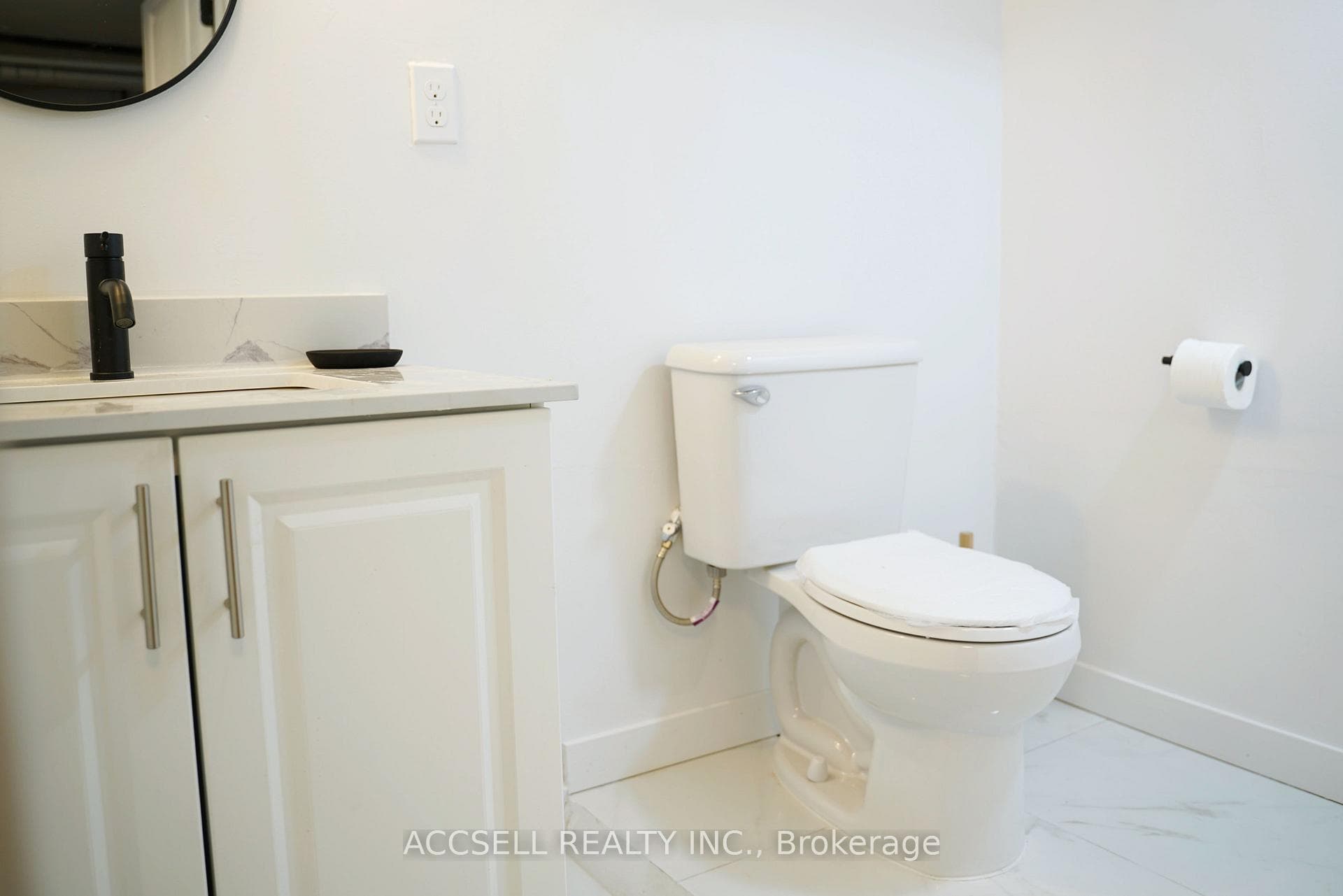 1069 Dixie Road photo 34