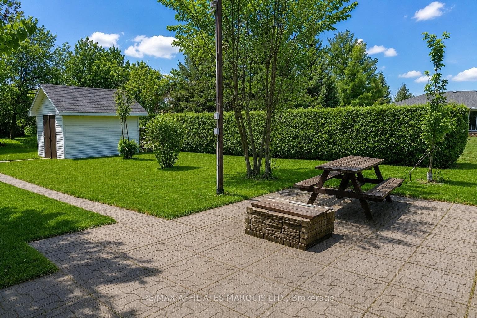 28 Fairholme Drive photo 5