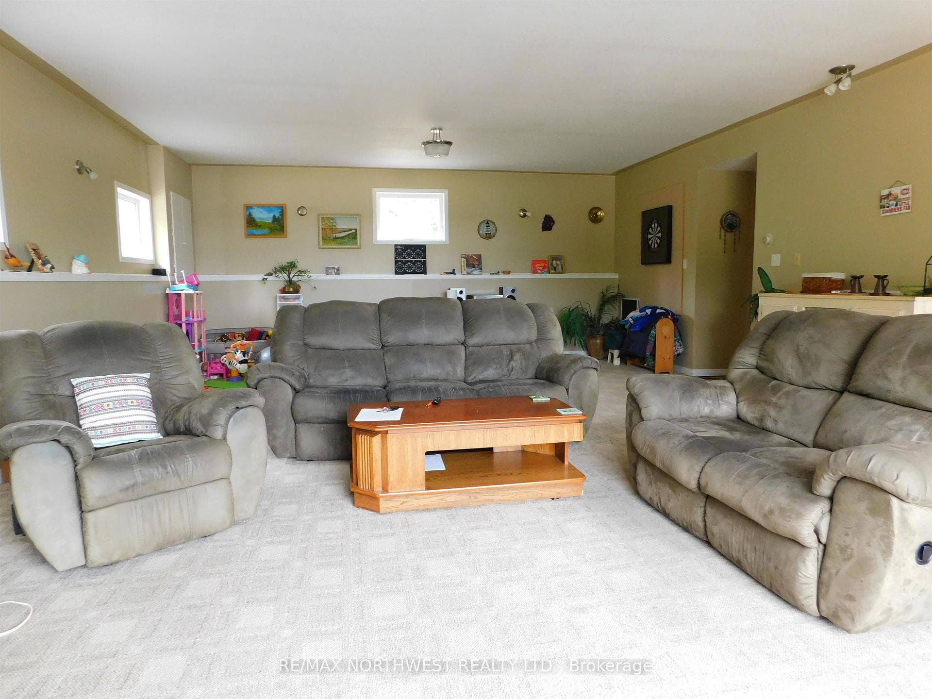 722 Sandy Beach Road photo 14