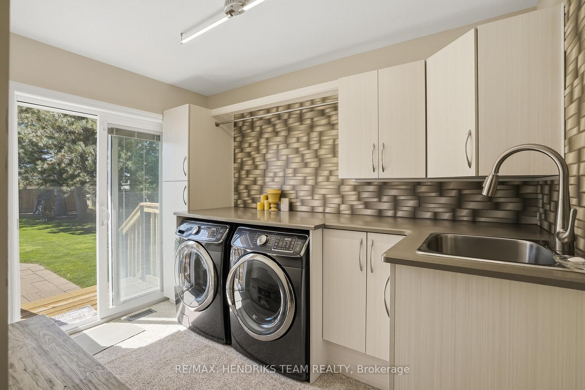 173 Michael Drive photo 20