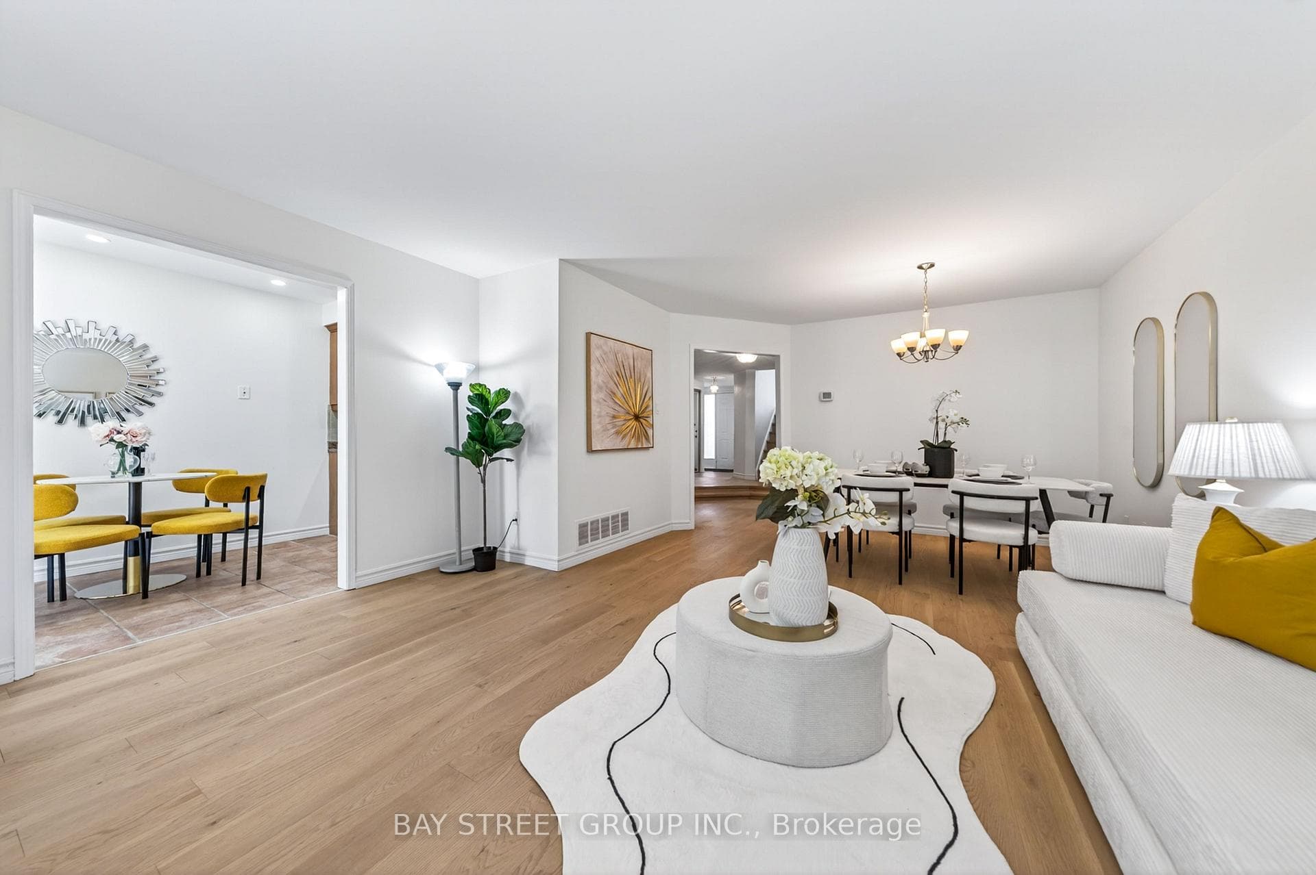 145 Sandyhook Square photo 5