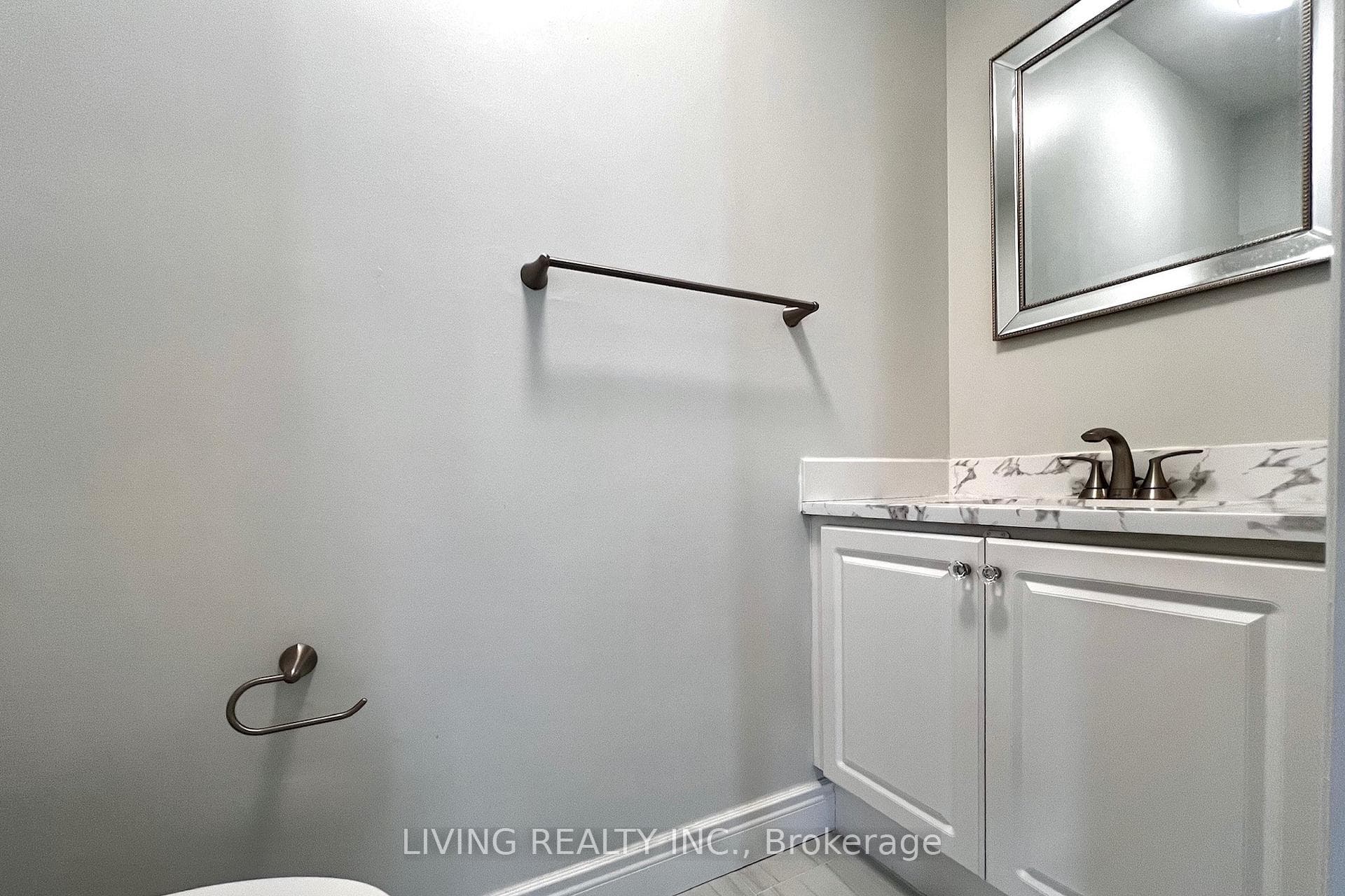 50 Baffin Court photo 5