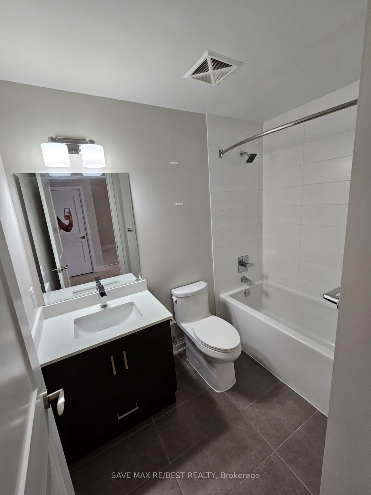 15 Lynch Street Unit 1603 photo 22