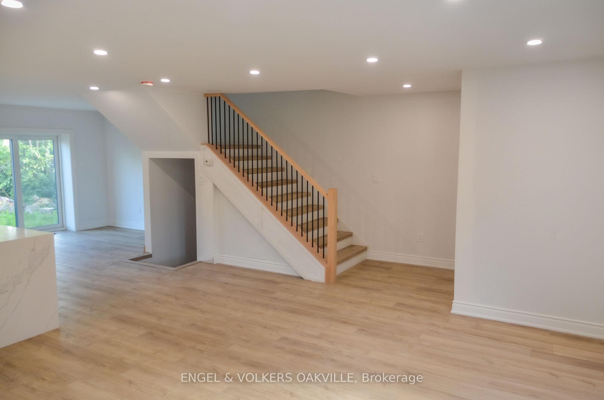 27 Seven Oaks Drive photo 10