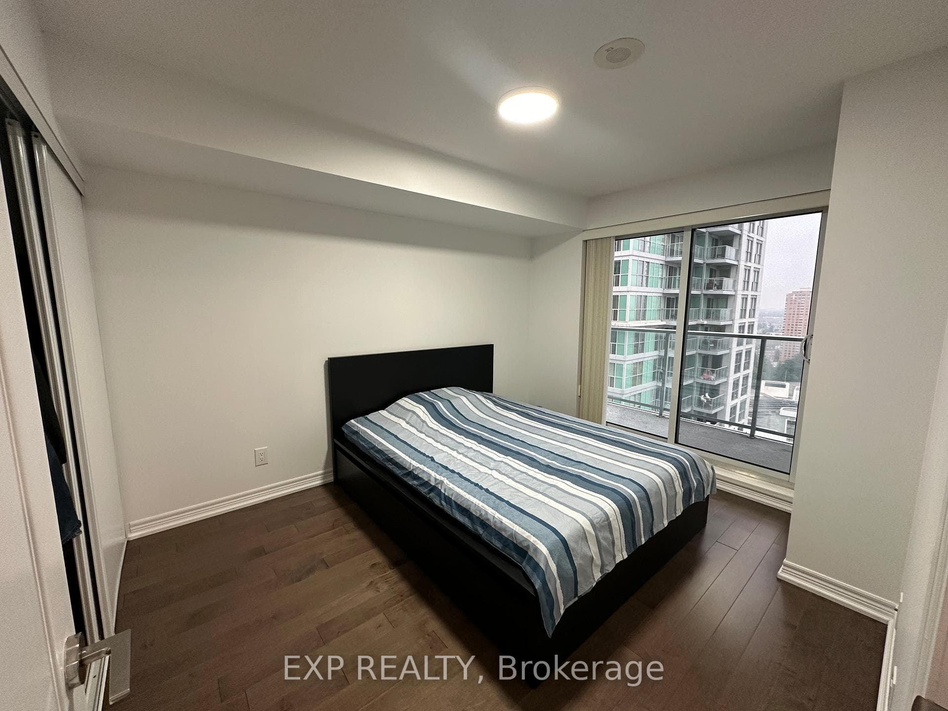 70 town centre Court Unit 2308 photo 2