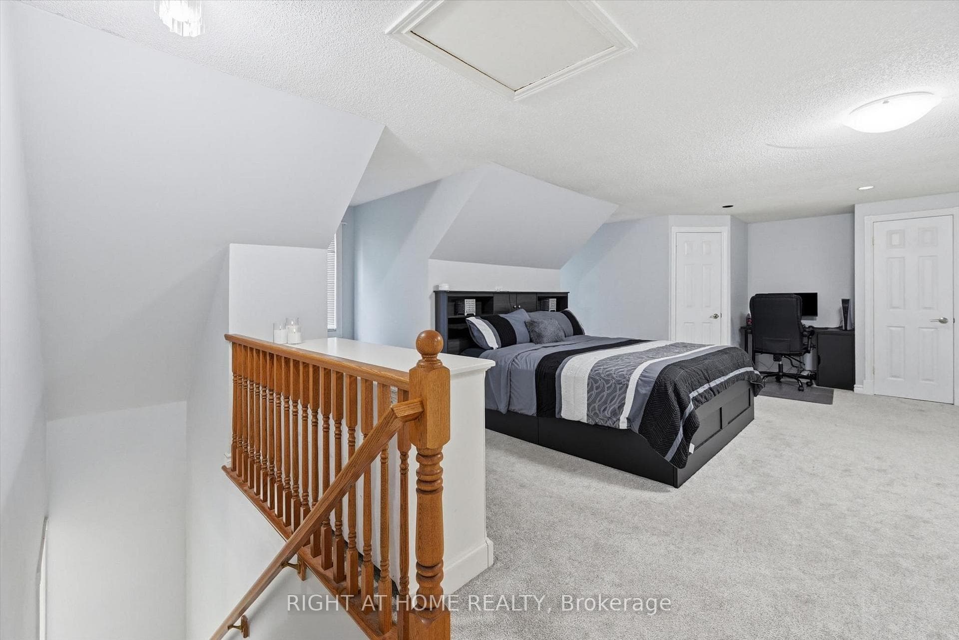 BR 4 - Separate staircase to Loft Bedroom/Suite