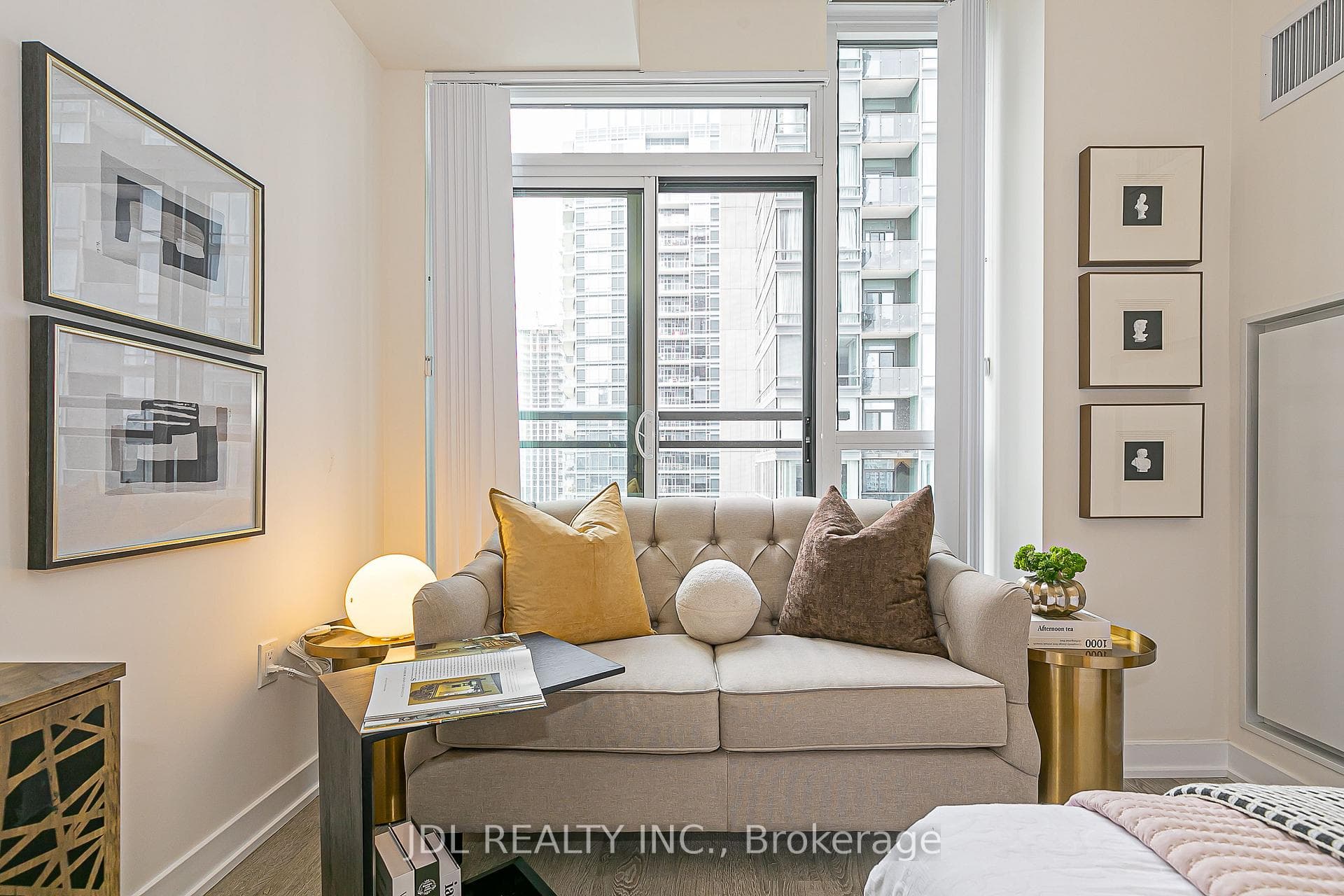 99 John Street Unit 3006 photo 5