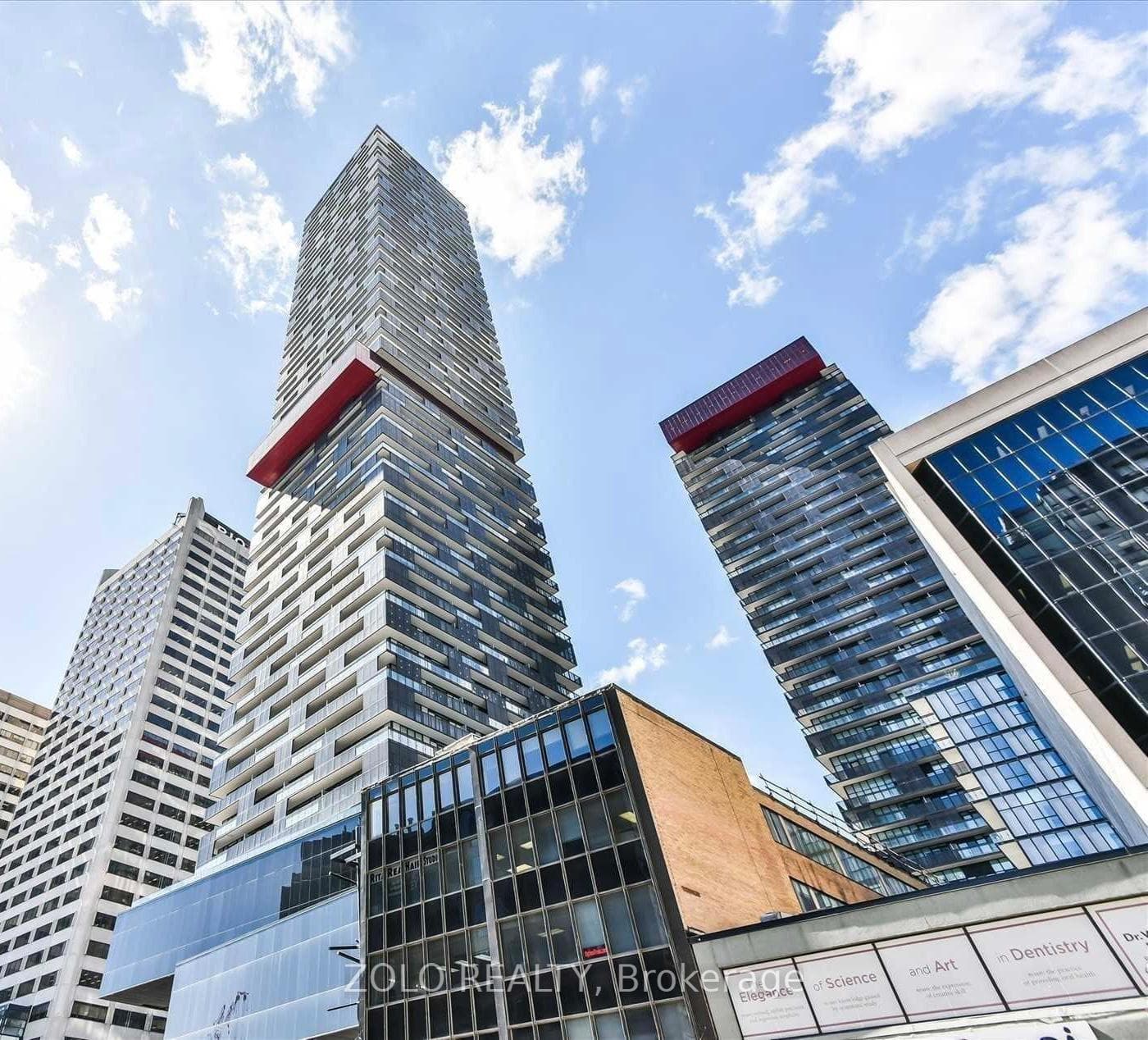 8 Eglinton Avenue Unit 4709 photo 1