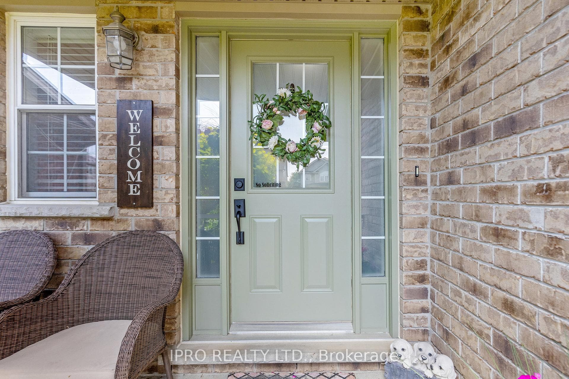 45 Bowen Drive photo 4