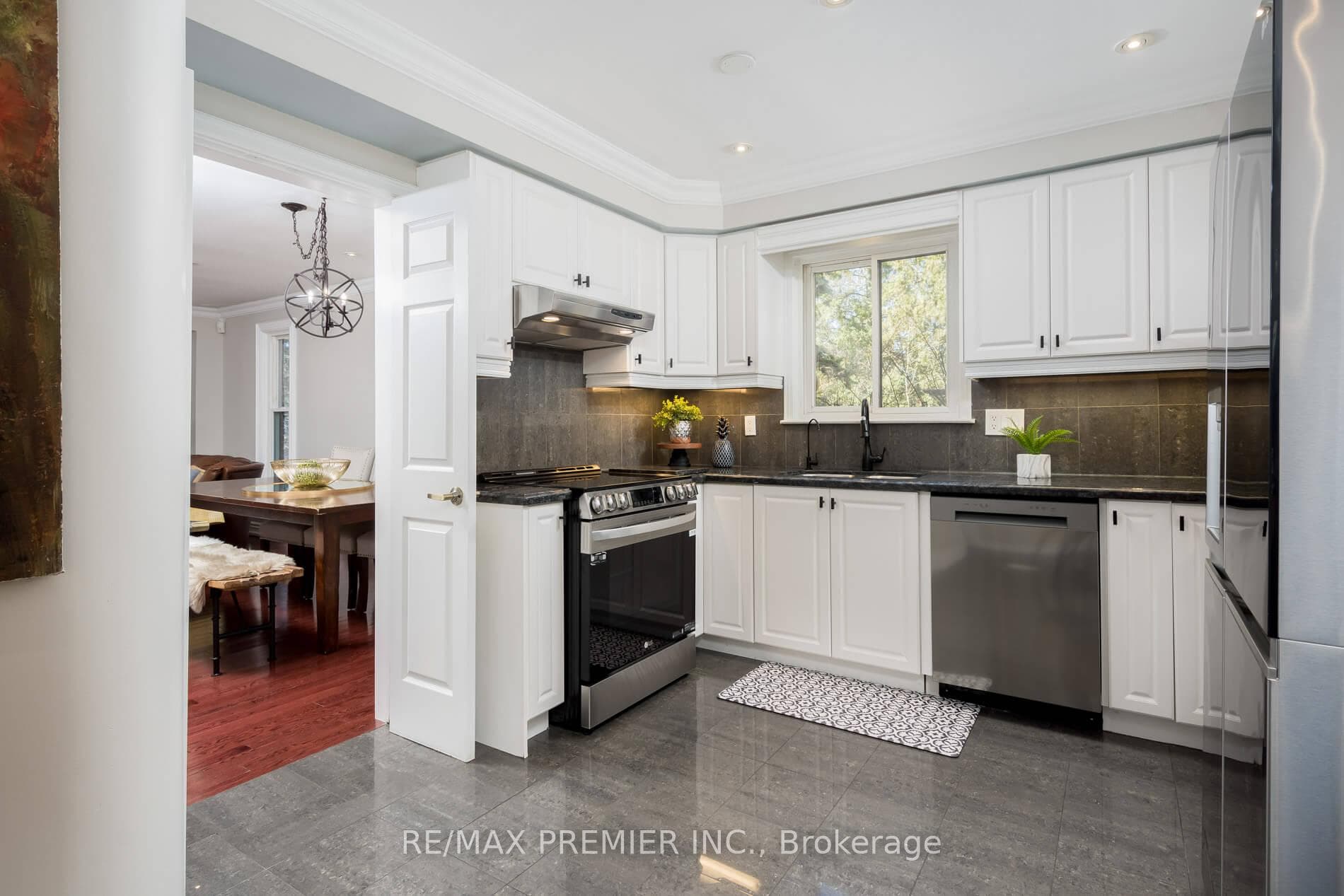45 Park Drive photo 21