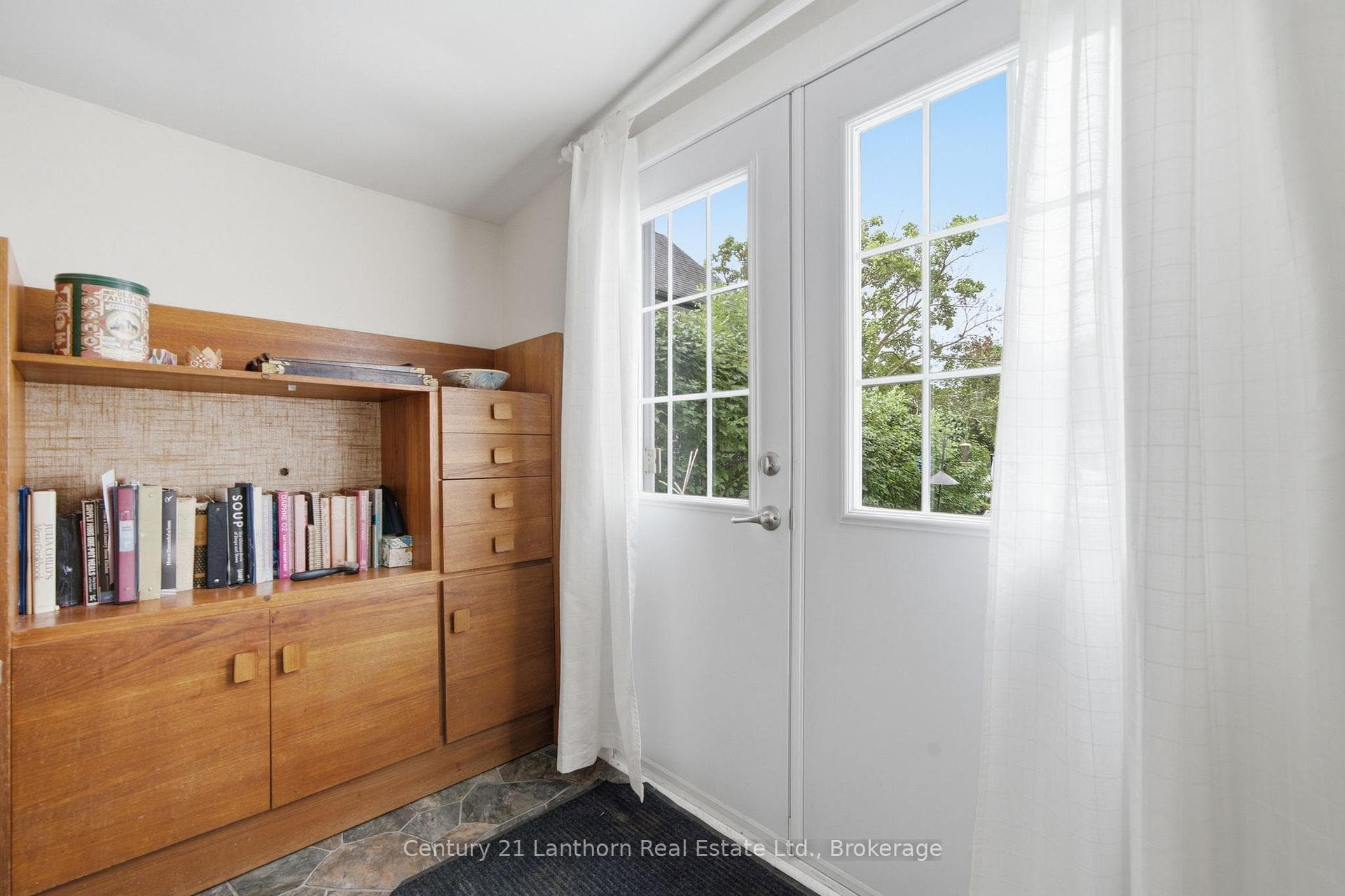 89 Gordon Street photo 17