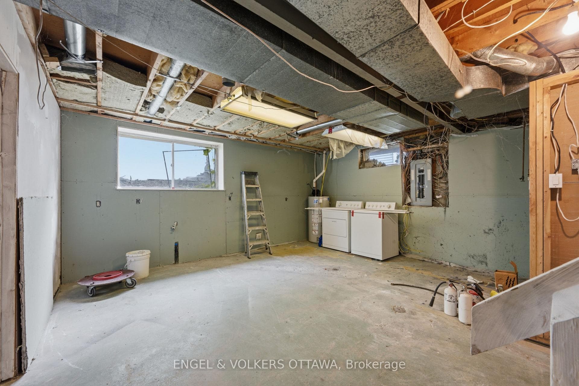 1446 Ridgebrook Drive photo 39