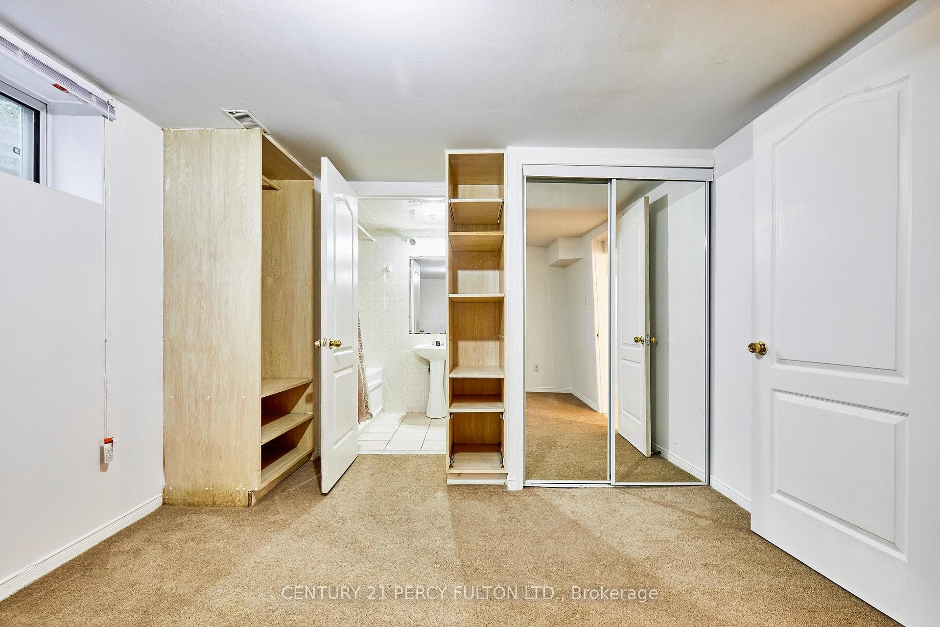 472 Sheppard Avenue photo 25