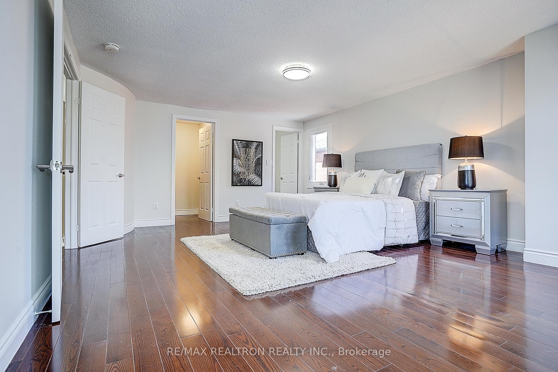 45 Stacey Crescent photo 26