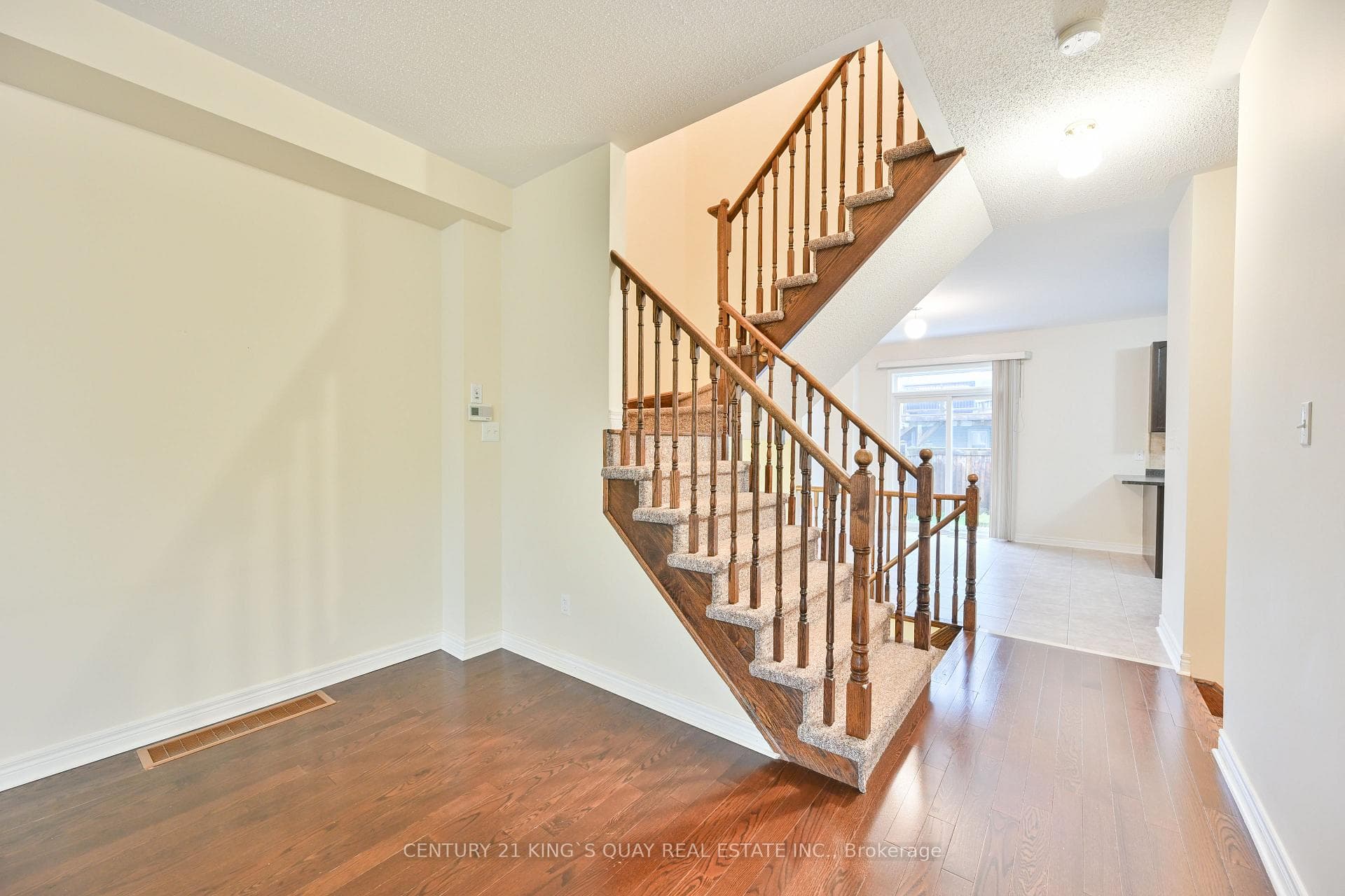 10 Lundigan Drive photo 5