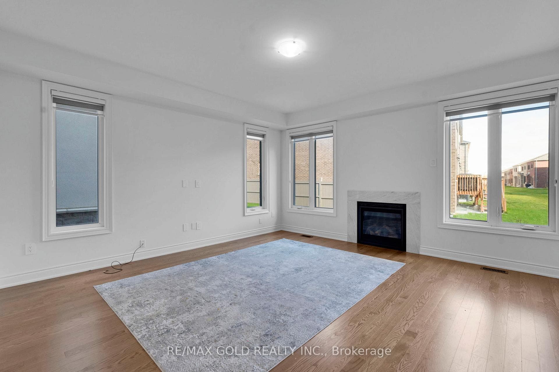 23 Bermondsey Way photo 12