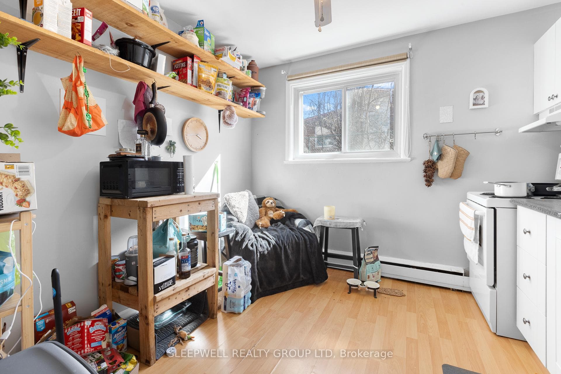 473 Vernon Avenue photo 21