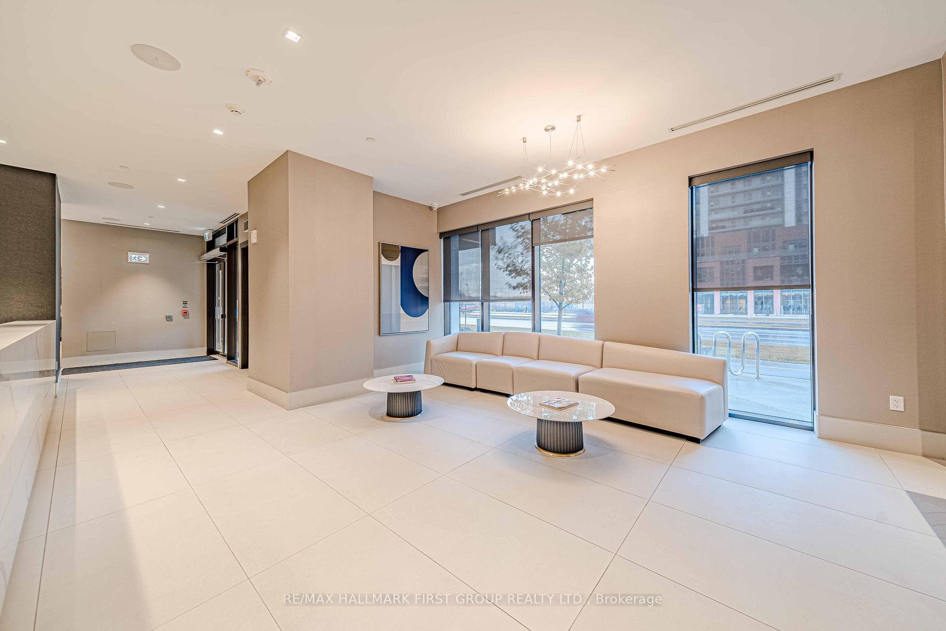 2550 Simcoe Street Unit 311 photo 6