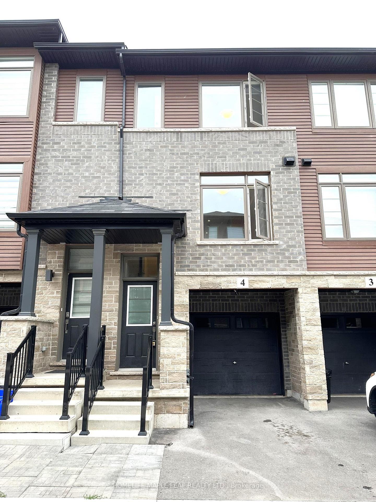 575 WOODWARD Avenue Unit 4 photo 2