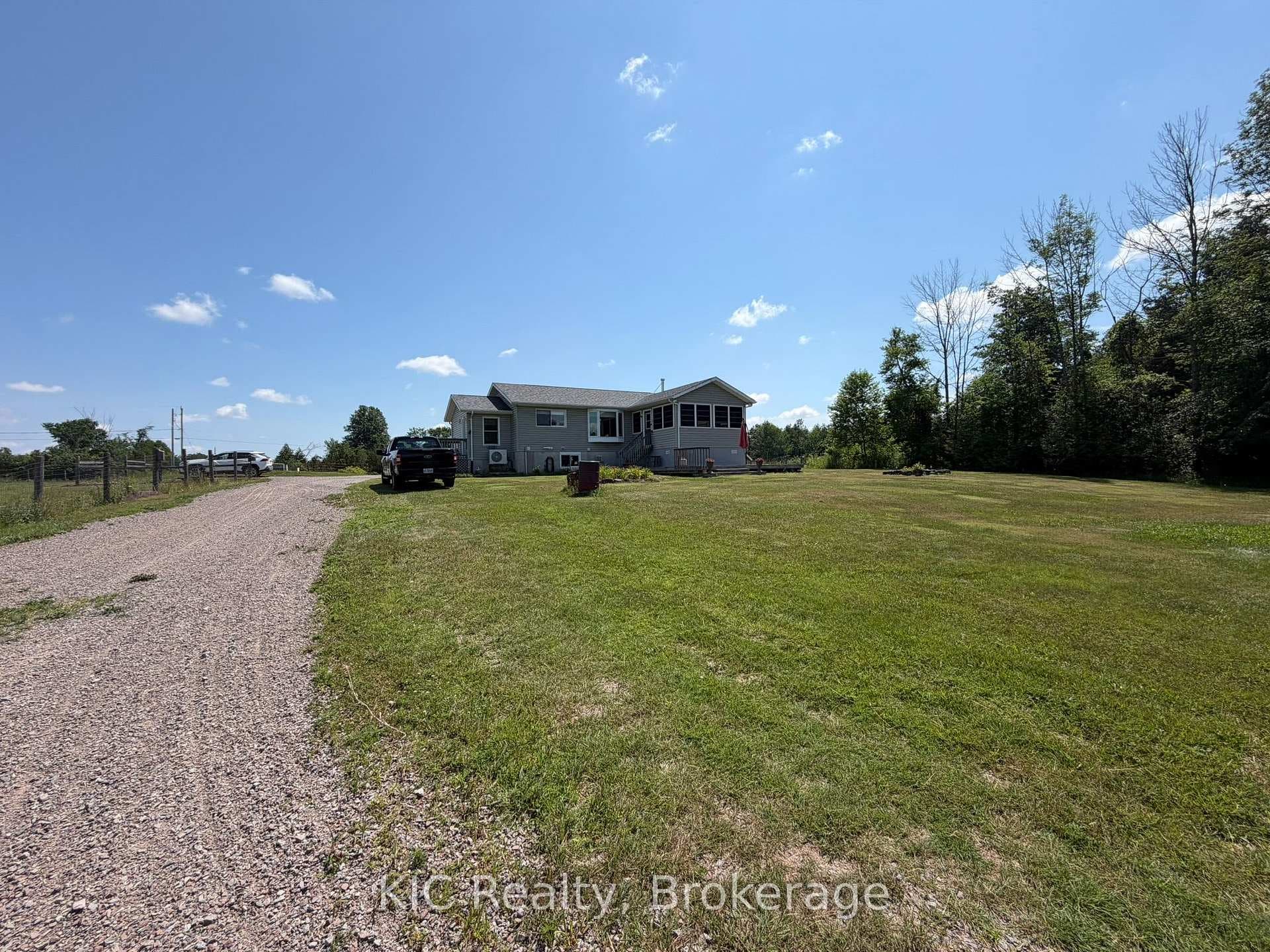 221 Jones Road photo 2