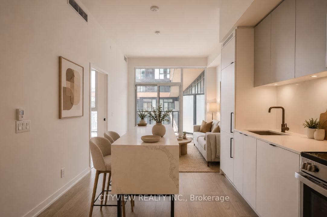 285 Dufferin Street Unit 1127 photo 4