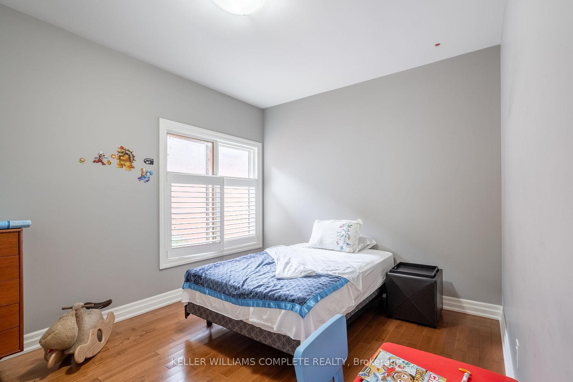 327 Pelham Road photo 20