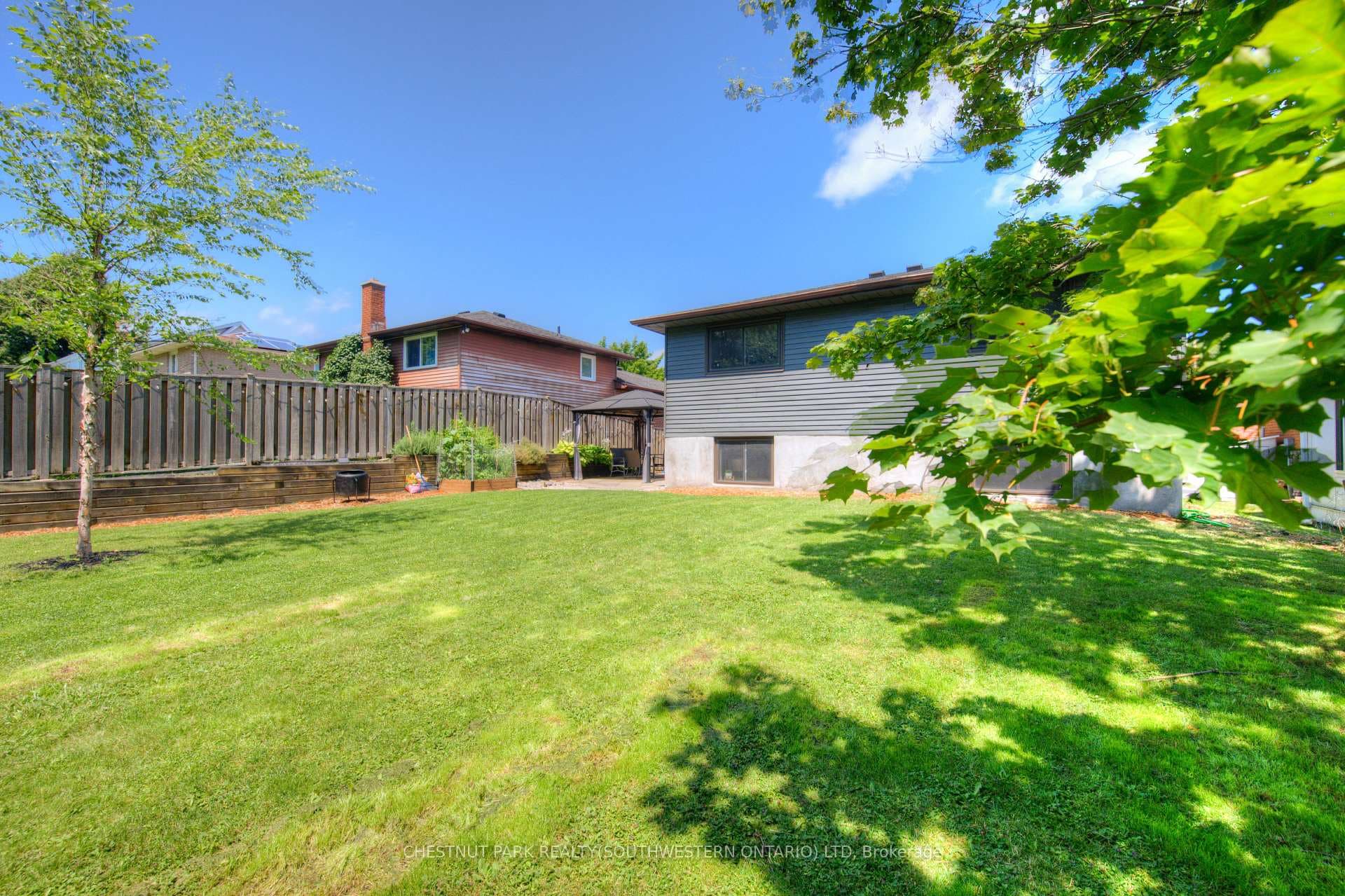 115 Gray Street photo 36