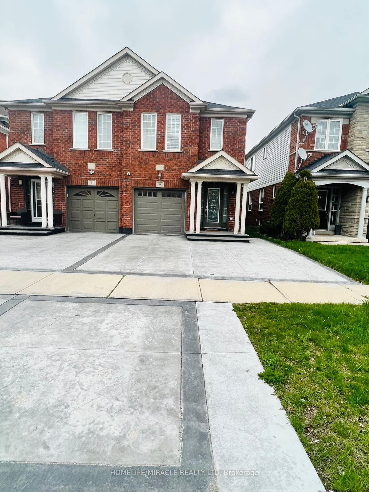 9 Distleman Way photo 1