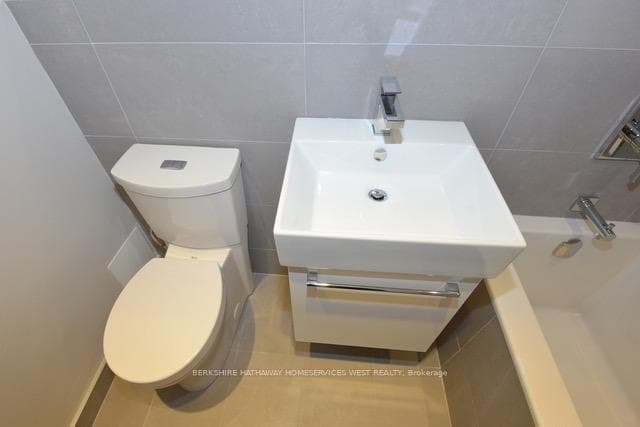 36 Castle Frank Road Unit B5 photo 21