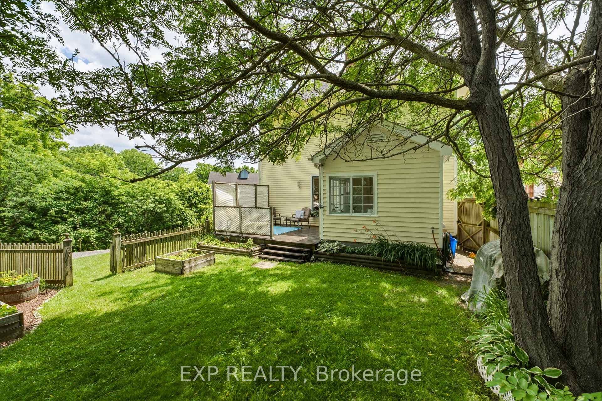 145 High Street photo 39