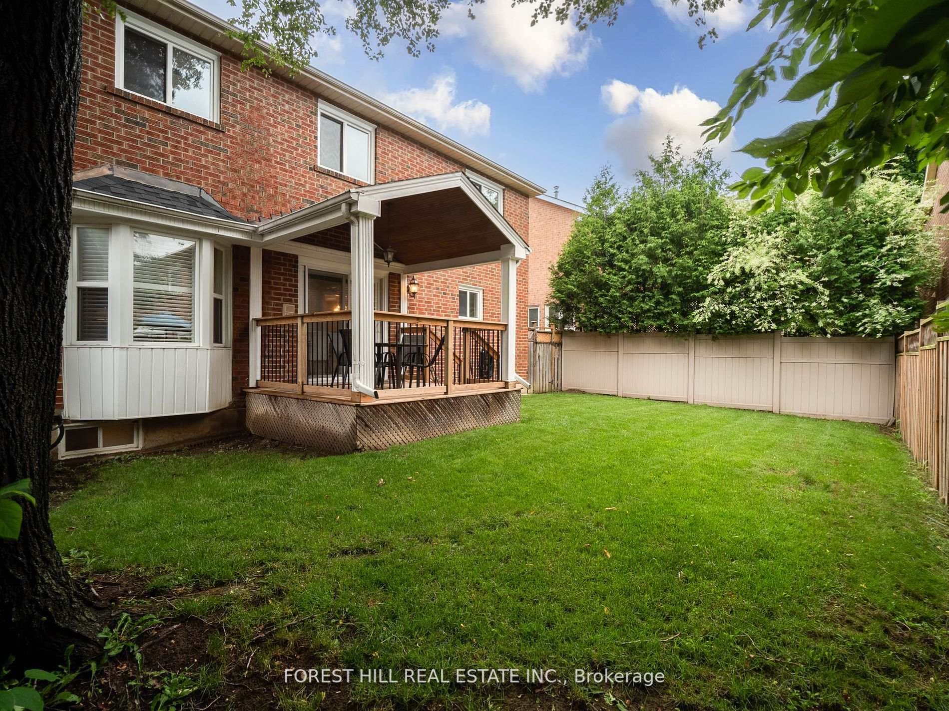555 Spring Gate Boulevard photo 35