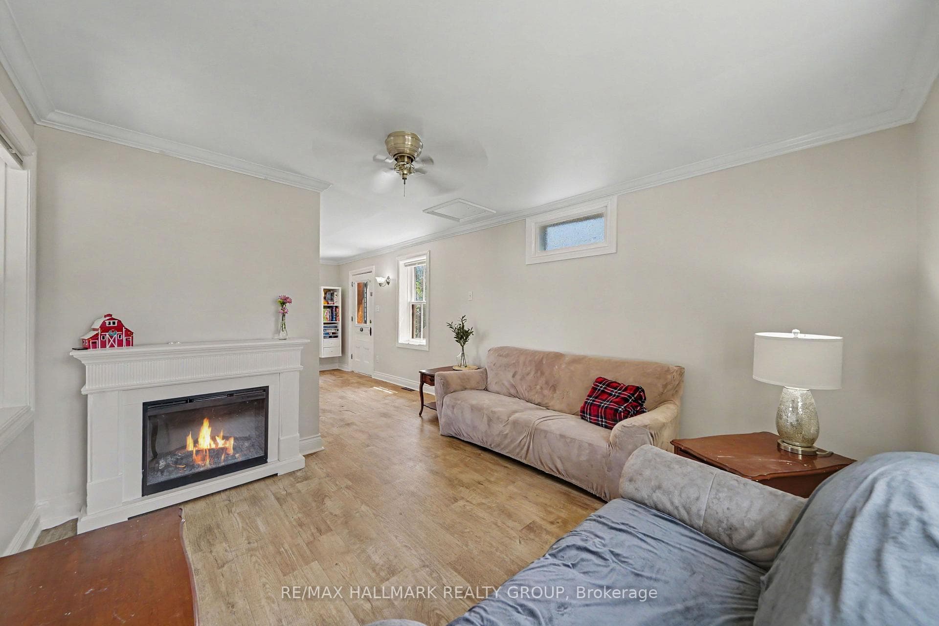 98 Drummond Street photo 20
